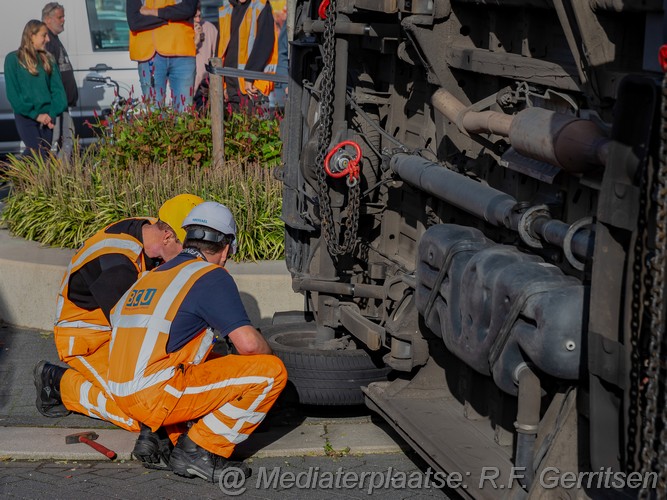 Mediaterplaatse verkeers ongeval van staverenstraat reeuwijk 29102023 Image00007